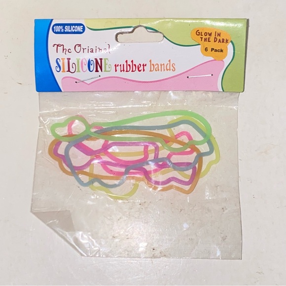 Vintage 18 Silly Bandz Bracelets Silicone Rubber Bands Glow in Dark & Original 3 - Picture 7 of 11